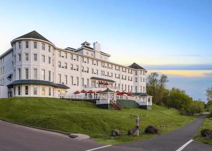 Best Western The Hotel Chequamegon