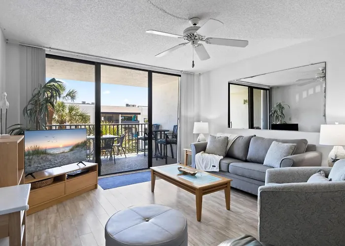 Cape Winds - Oceanfront Pool, Tennis & Sauna Condos Near Port Canaveral Cape Canaveral