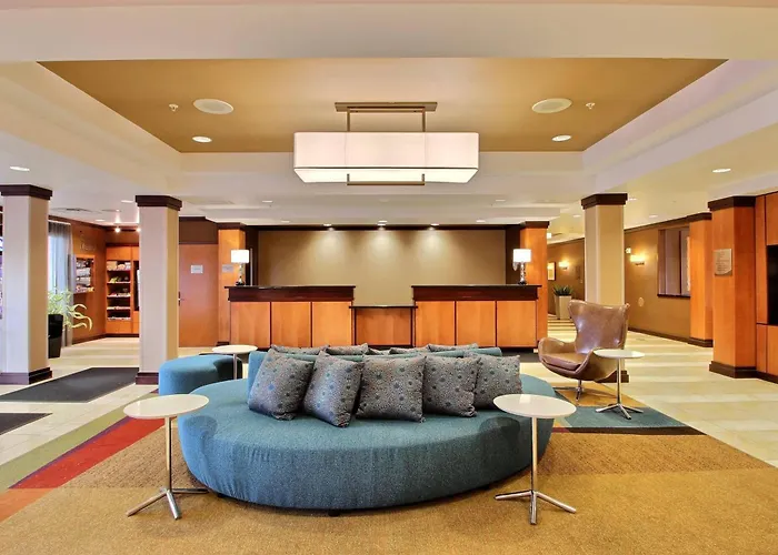 Fairfield Inn & Suites By Marriott Milwaukee Airport Oak Creek