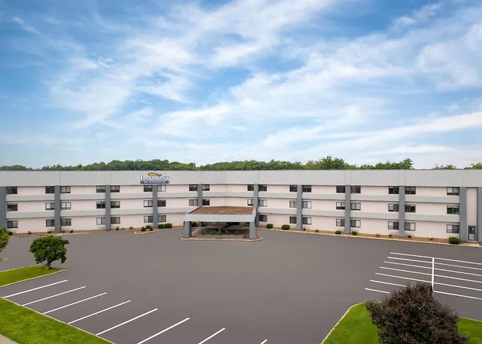Baymont By Wyndham Columbia, Mo Hotel