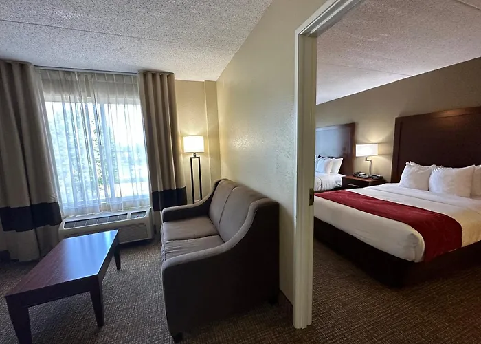 Charlotte Suites By Ihg
