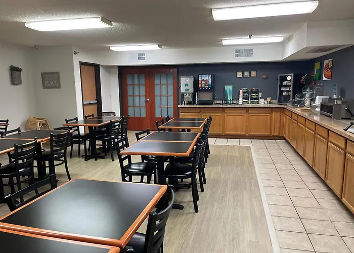 Quality Inn & Suites Watertown Near Prairie Lakes Ice Arena