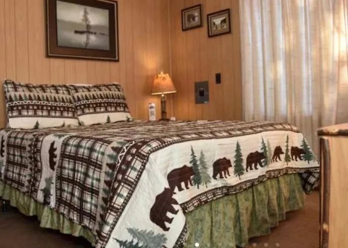 Shore Meadows Lodge Llc Lake George