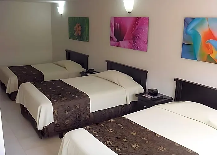 Hotel Plaza Rosa Medellin