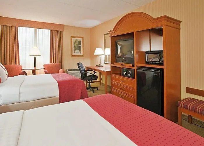 Holiday Inn Middletown Goshen