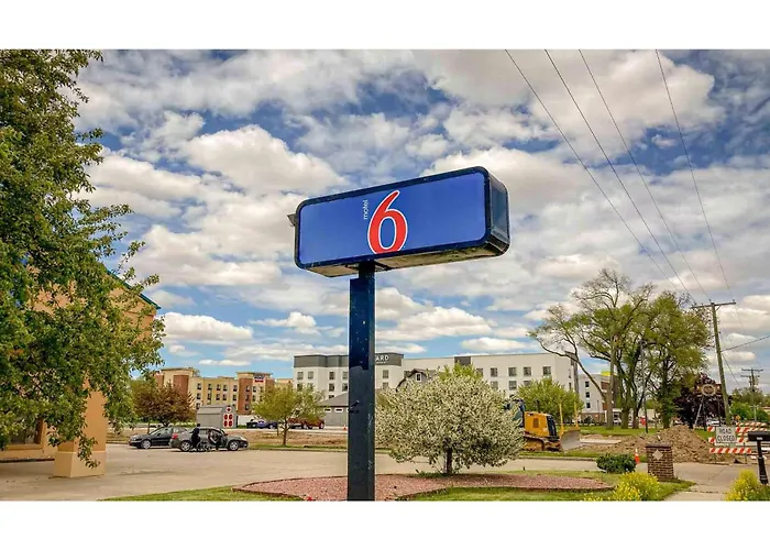 Motel 6 Elkhart, In