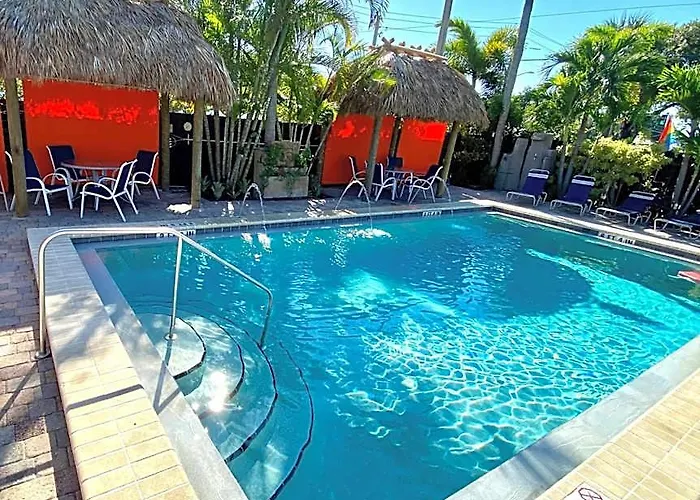 The Cabanas Guesthouse & Spa - Gay Resort Catering To Gay Men Oakland Park