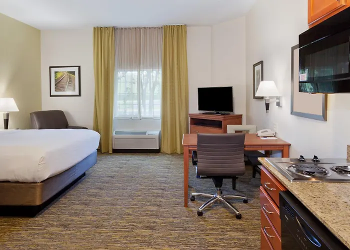 Candlewood Suites Eastchase Park By Ihg