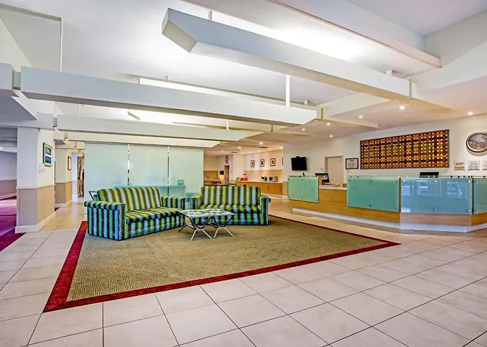 La Quinta By Wyndham Danbury Hotel