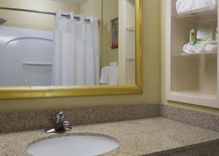 Holiday Inn Express & Suites Sebring By Ihg