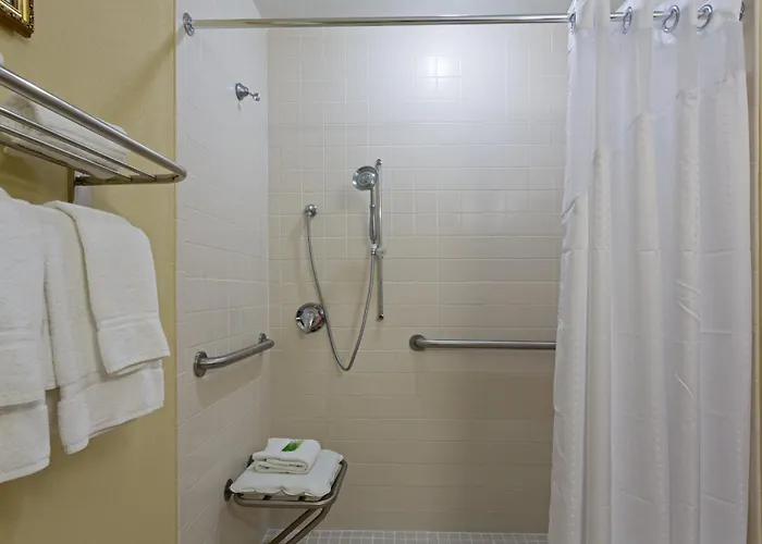 Holiday Inn Express & Suites Sebring By Ihg