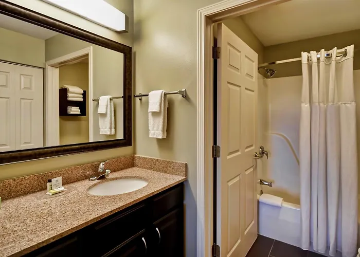 Staybridge Suites Madison - East By Ihg