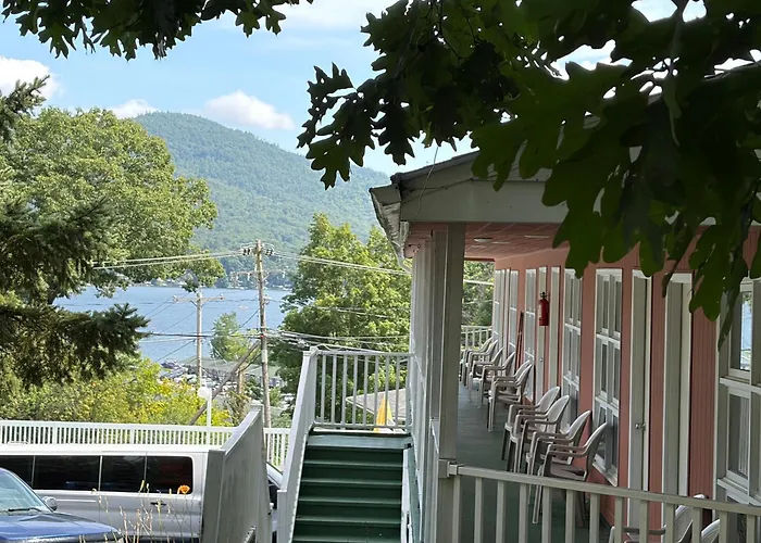 Pinebrook Motel Lake George