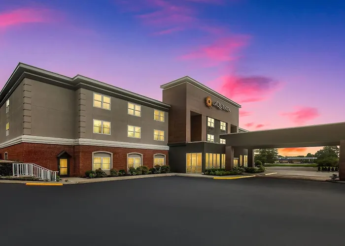 La Quinta Inn & Suites By Wyndam Knoxville West Farragut