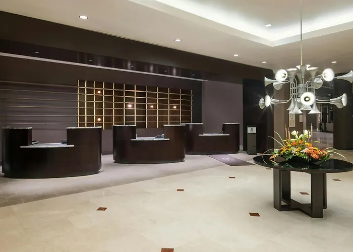 Memphis Riverline Hotel