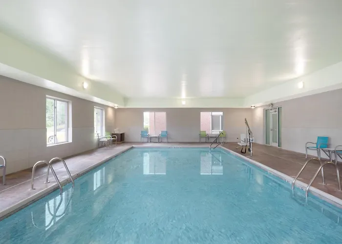 Holiday Inn Express Hotel & Suites Frankfort By Ihg