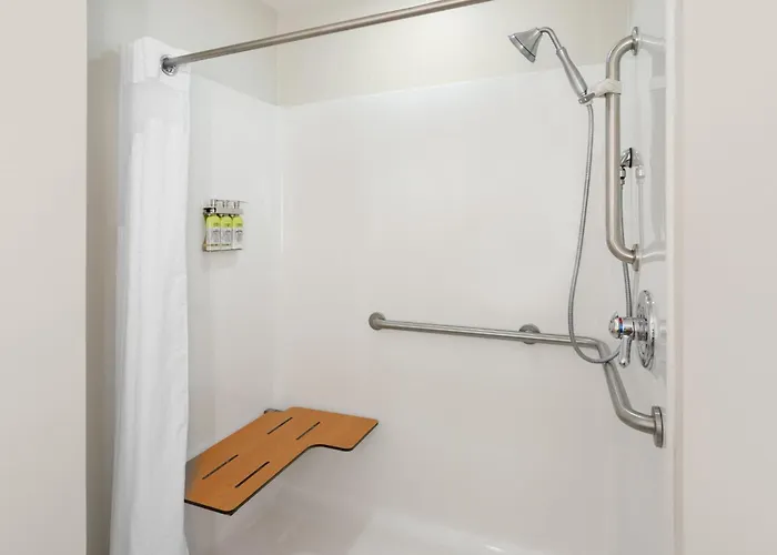 Holiday Inn Express & Suites Searcy By Ihg