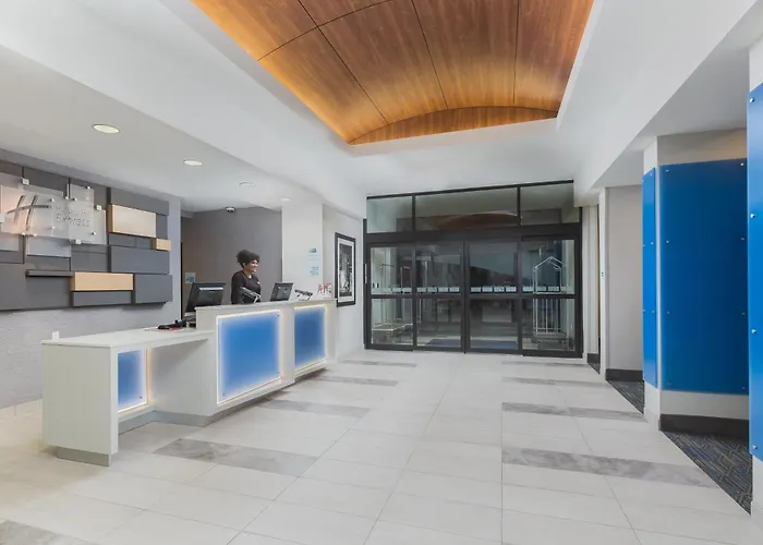 Holiday Inn Express Hotel & Suites Eugene Downtown - University By Ihg