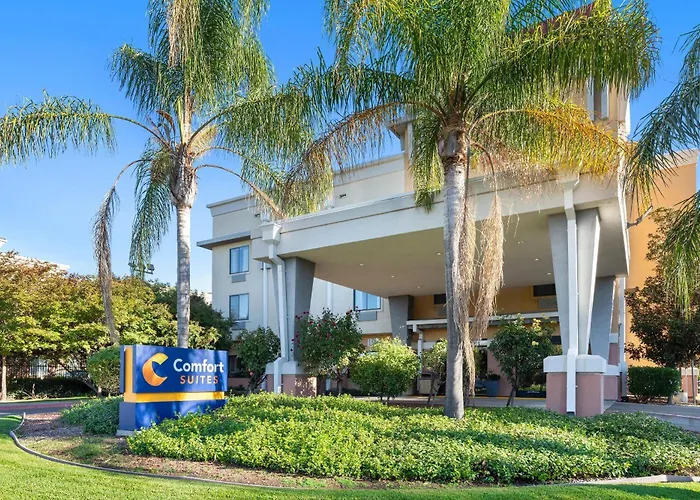 Comfort Suites Vacaville-Napa Valley Area