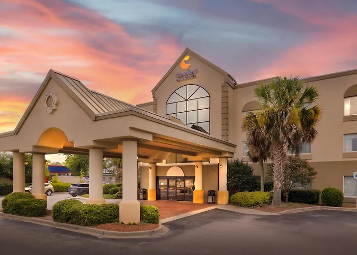 Comfort Inn & Suites Ftjackson Maingate