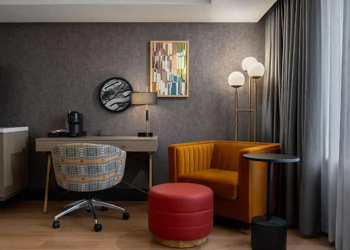 Hotel Indigo Detroit North - Troy By Ihg