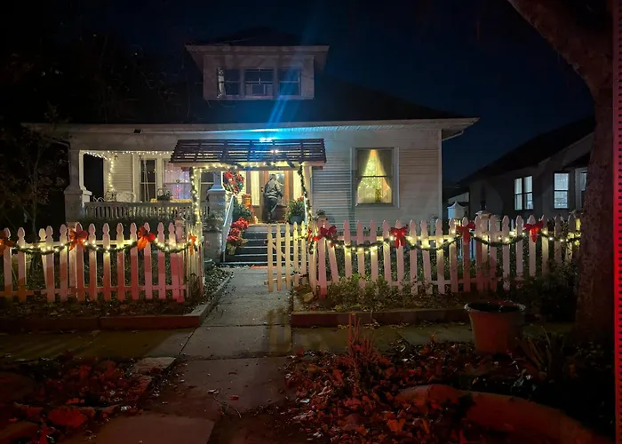 Delano Bed And Breakfast Wichita