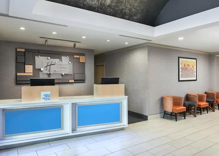 Holiday Inn Express & Suites I-26 & Us 29 At Westgate Mall By Ihg