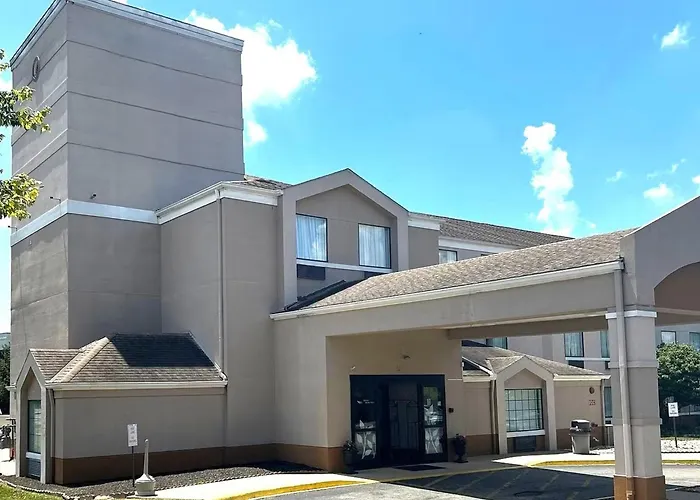 Blankenbaker Inn By Ihg