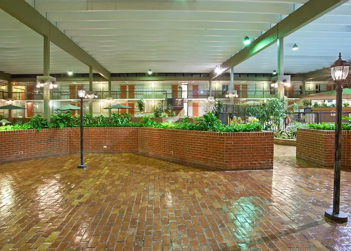 Ramada By Wyndham Indiana