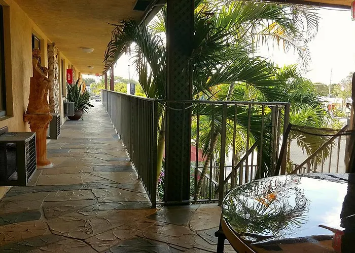 Lago Motor Inn