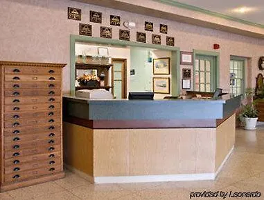 Elkins Inn And Suites