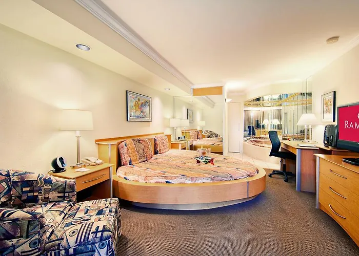 Ramada Oakland Park Inn Fort Lauderdale