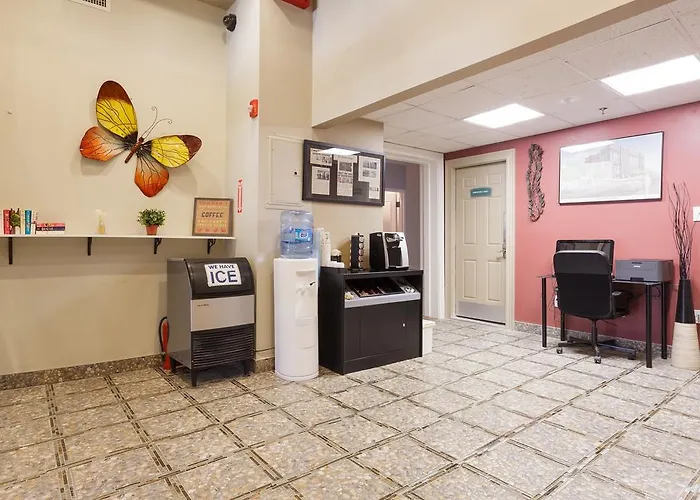 Nova Suites Boston Quincy