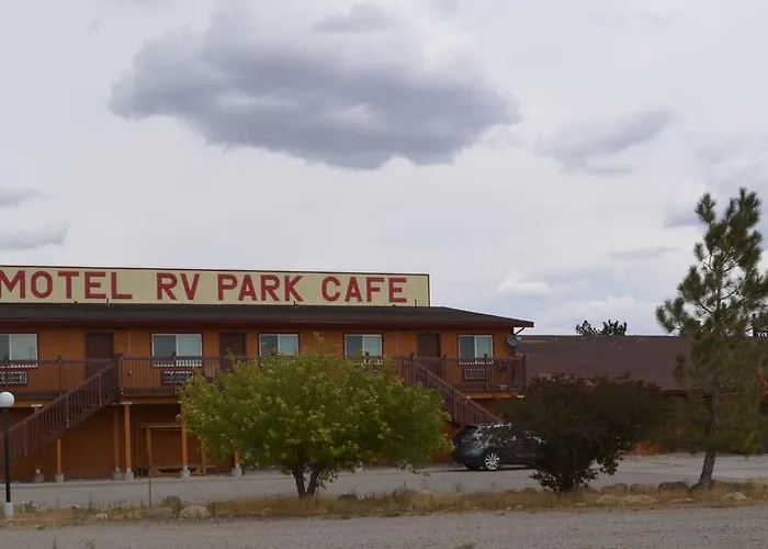 Wells Chinatown Motel