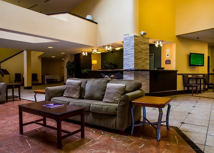Ramada Plaza Rochester Airport