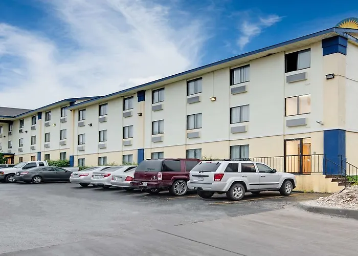 Days Inn Austin Crossroads