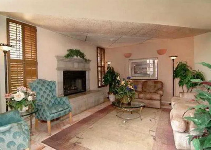 Clarion Suites Yuma