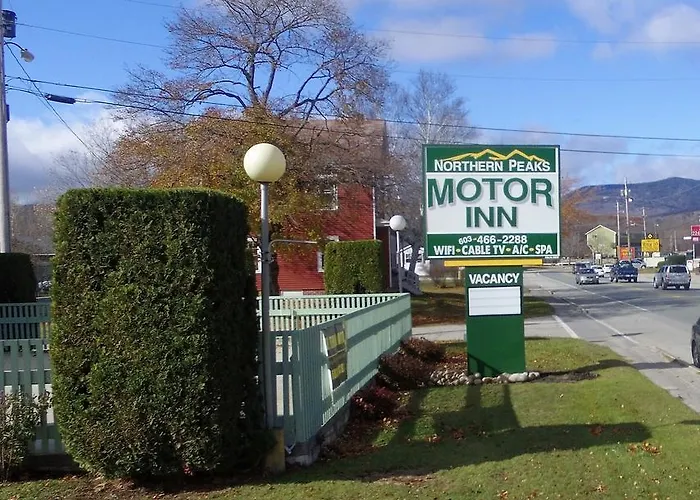 Northern Peaks Motor Inn Gorham