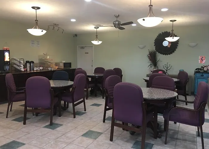 Houston Inn And Suites