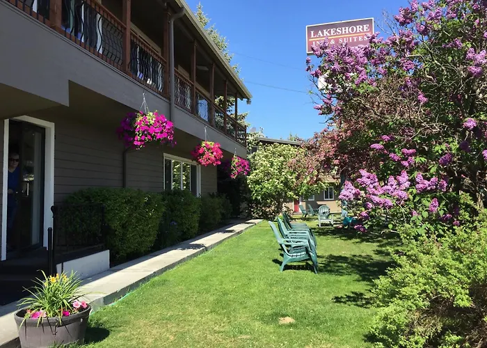 Lakeshore Inn & Suites Anchorage
