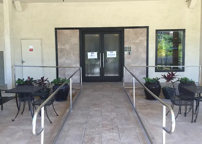 Lodge Of La Mesa (Adults Only)