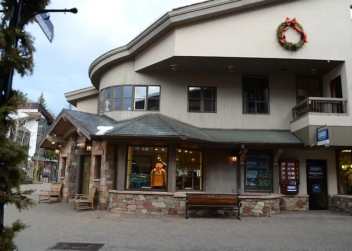 Vail Center Place