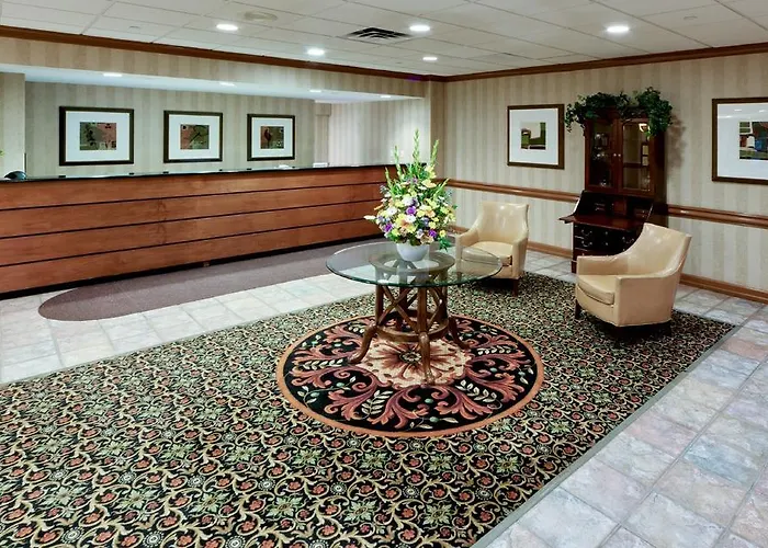 Radisson Rochester Airport