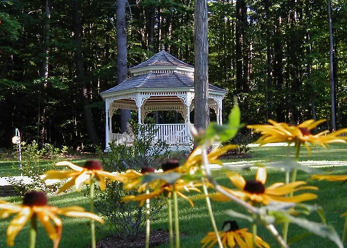 1868 Crosby House Bed & Breakfast Brattleboro