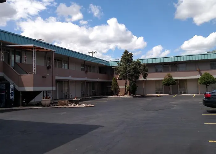 Modern Motel Colorado Springs