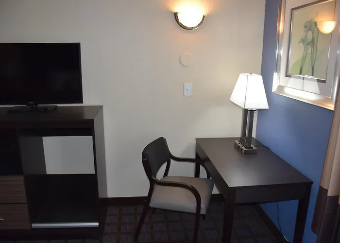 Hawthorn Suites By Wyndham Columbia