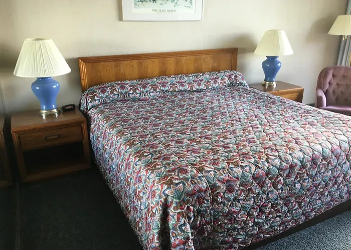 Flagship Inn Bremerton