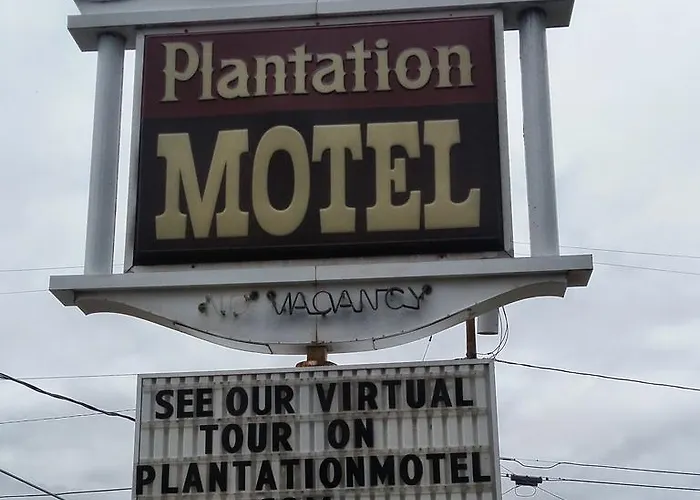 Plantation Motel