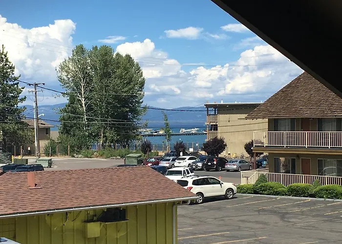 Howard Johnson By Wyndham South Lake Tahoe