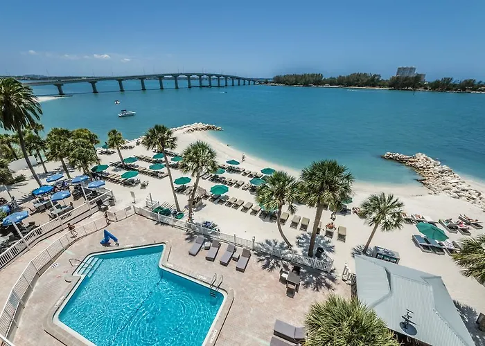 Dreamview Beachfront Hotel & Resort Clearwater Beach